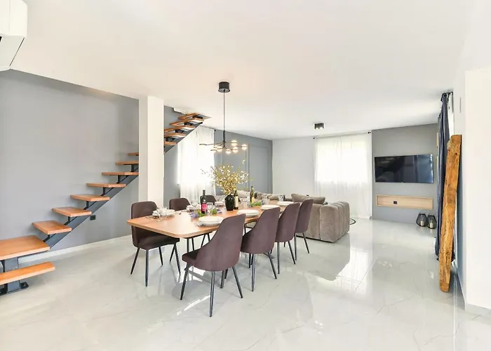 Jolie Villa Privlaka (Zadar)